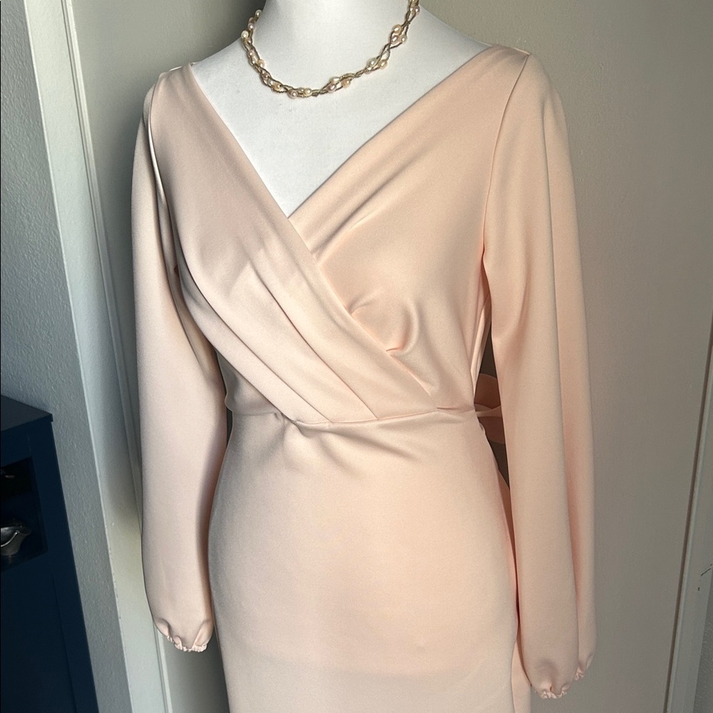 Blume London Boutique Sophisticated Surplice V-Neckline Midi Blush Dress - Picture 2 of 11